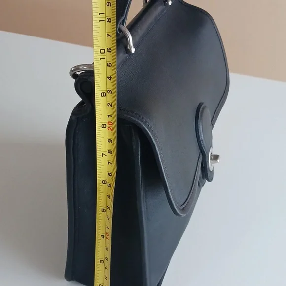 Vintage Coach Willis Bag #9927 - Picture 14 of 16